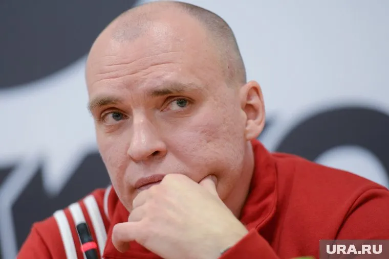 По словам Андрея Разина, противник пытался отыгрываться