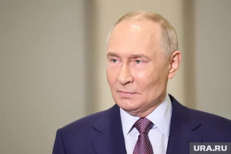 Интервью с Путиным планировали провести за 60 минут