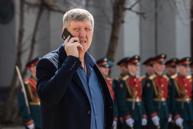 Прощание с полковником Павлом Кропотовым в Окружном доме офицеров. Екатеринбург