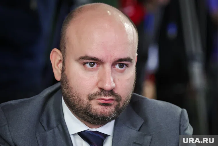 С чем связан срок в 10 дней, Федорищев не указал