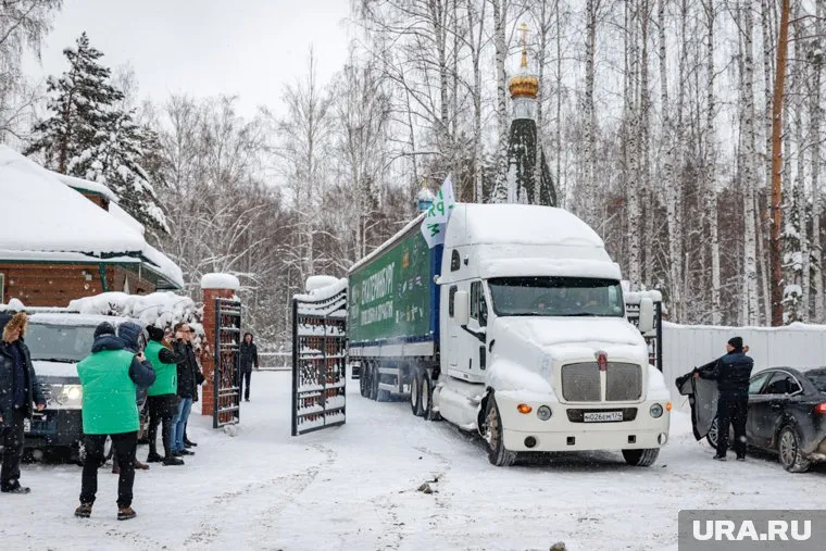 Фура прибудет в Луганск в середине недели