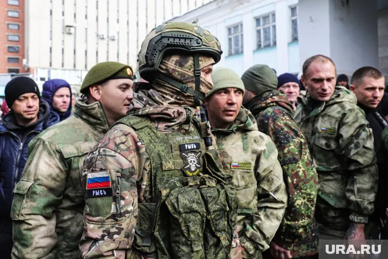 Утром 30 сентября свердловские военкоматы перестали отправлять мобилизованных в учебные центры