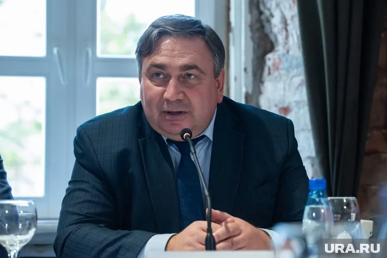 Николай Смирнов озвучил среднюю зарплату в сфере ЖКХ