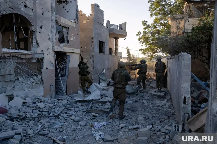 После атаки Израиля по Ливану погибли до шести человек, передает Al Mayadeen