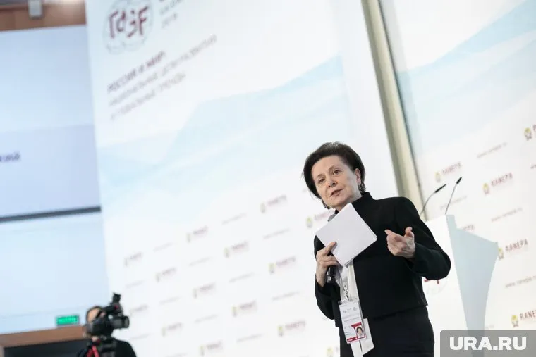 Губернатор ХМАО Наталья Комарова переживает новую волну слухов о своей отставке