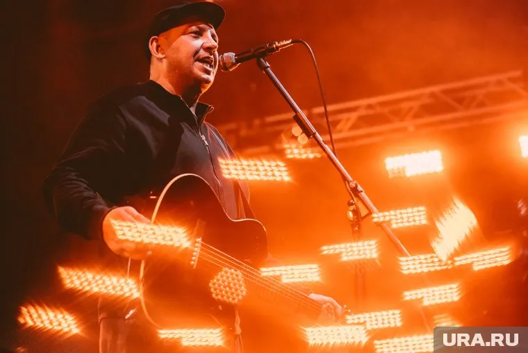 В 300-летие Екатеринбурга Сергей Бобунец принял решение выступить на фестивале «Ночь музыки»