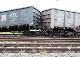 В Челябинской области сошли с рельсов четыре грузовых вагона с рудой