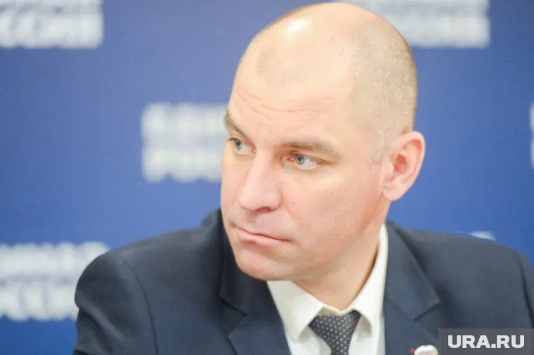 Депутат Ботов посетил форум муниципальных депутатов, который прошел в Челябинске 9 июля 