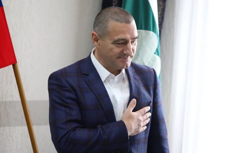 Вручение удостоверения депутату областной думы Ильтякову Александру. Курган