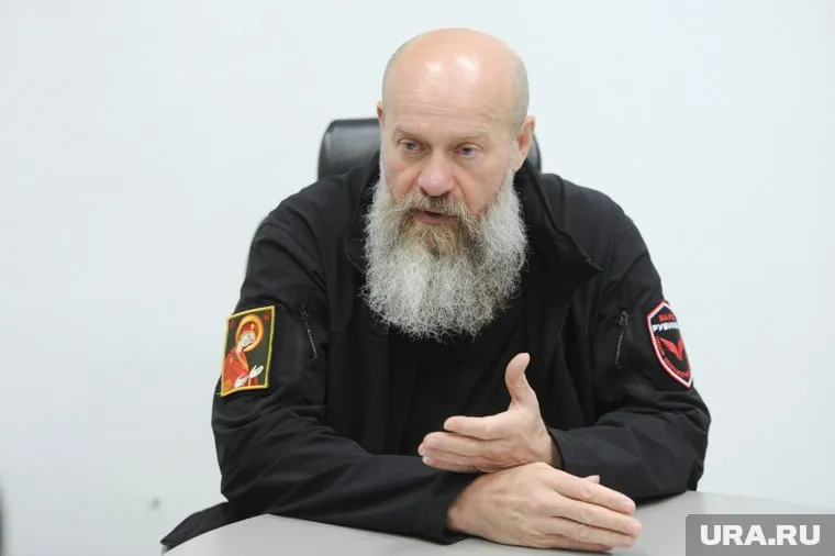 Олег Колесников — единственный из депутатов Госдумы, оставшийся на фронте