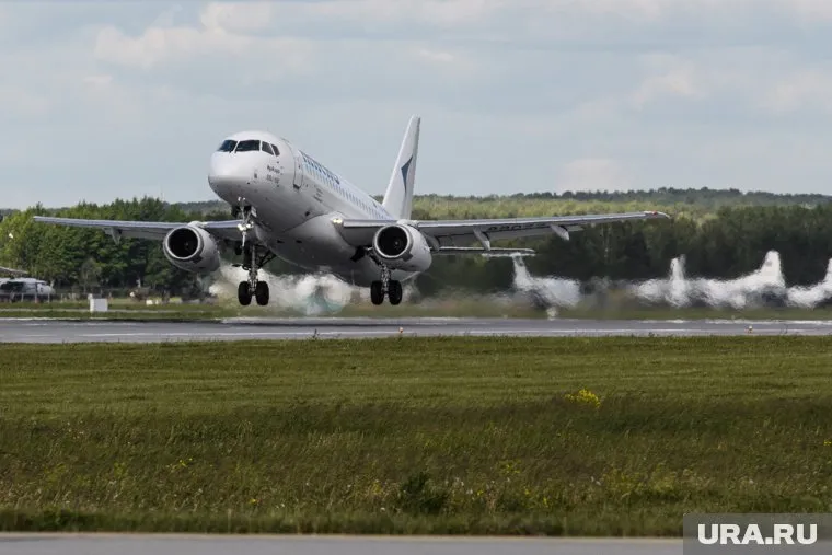 Авиаперевозчикам грозят банкротства из-за отмены полетов