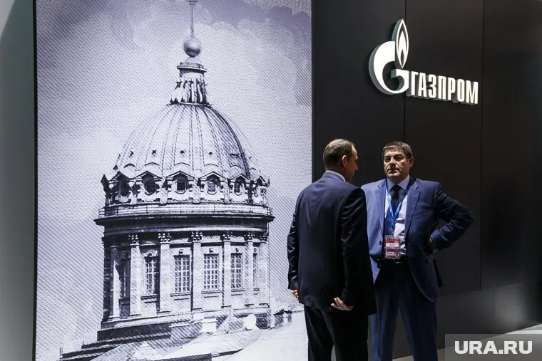 Офис "Газпром Переработки" опустеет к началу осени - компания окончательно переедет в Санкт-Петербург к концу года