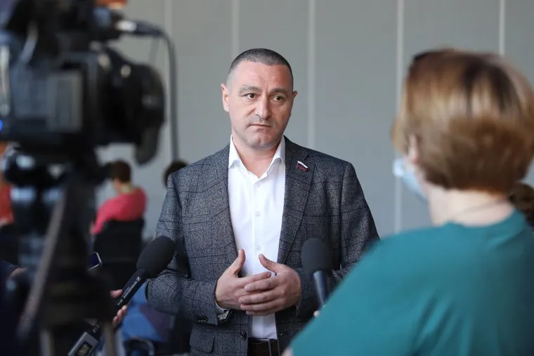 Пресс-конференция с секретарем регионального отделения ЕР Александра Ильтякова. Курган