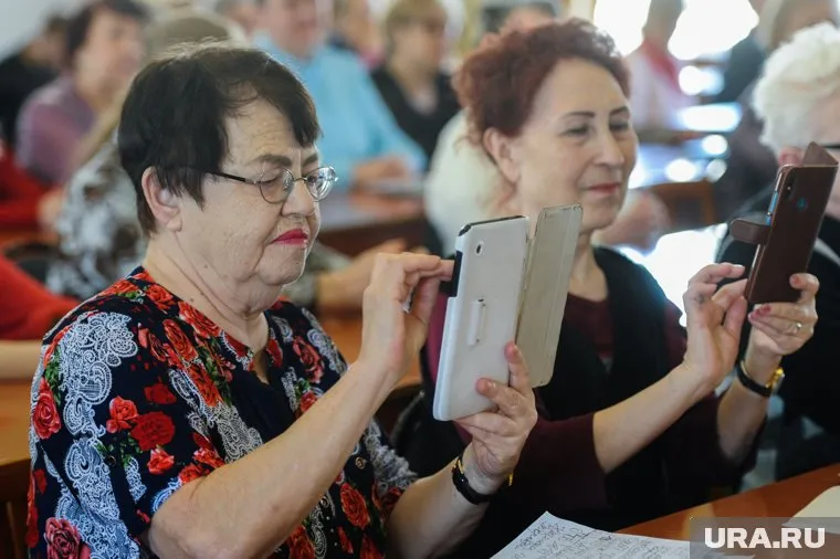 Некоторые пенсионеры автоматически получат доплаты к пенсии в 2022 году