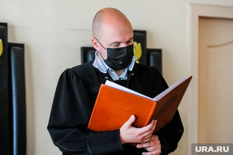 Процесс по делу Алеси Субботиной проходит в Калининском райсуде Челябинска