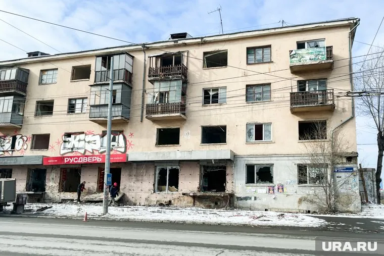 Дом горит как минимум в третий раз за год (архивное фото)