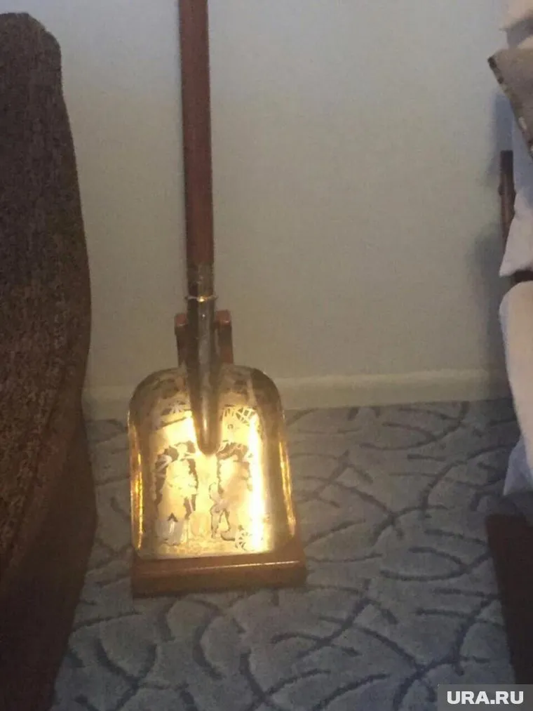 Владельцем дорогого инструмента называют отца Рената Кузьмина