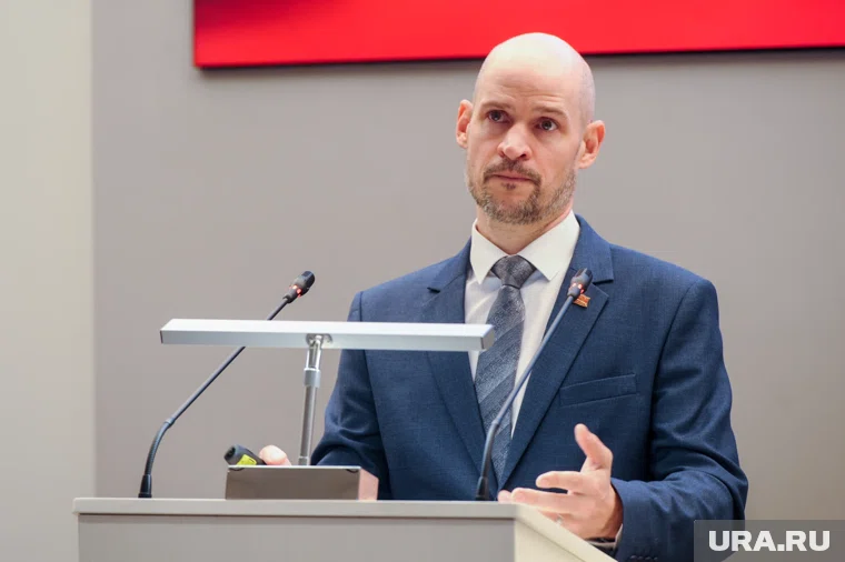 Павел Жолобов поставил политическую карьеру на паузу