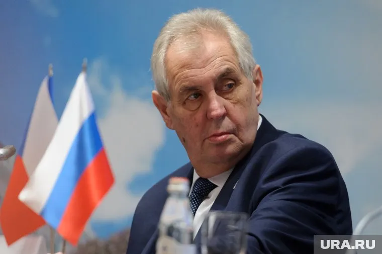 Милош Земан признал Крым российской территорией