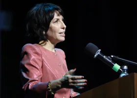 Глава минздрава в прямом эфире ответит на вопросы свердловчан