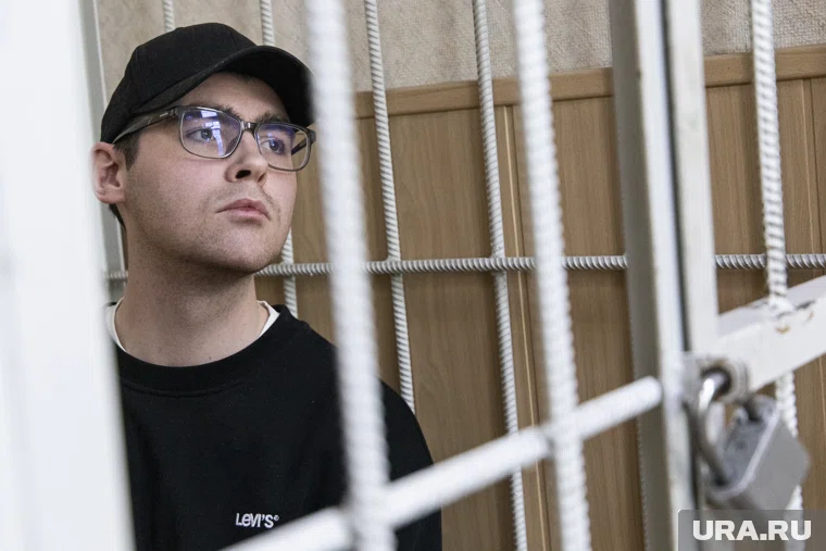 Трое свидетелей Карпова не явились на суд