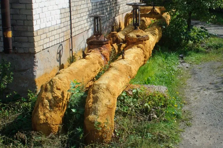 Рабочая поездка врио губернатора Свердловской области Евгения Куйвашева в Красноуральск, трубы, теплотрасса