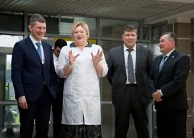 Губернатор Прикамья едет с инспекцией в город, где бунтуют медики