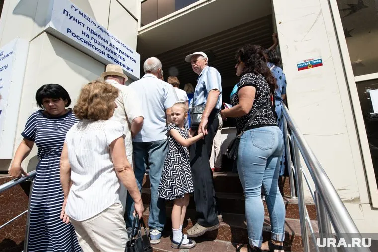 Жители Херсона готовы голосовать за присоединение к РФ