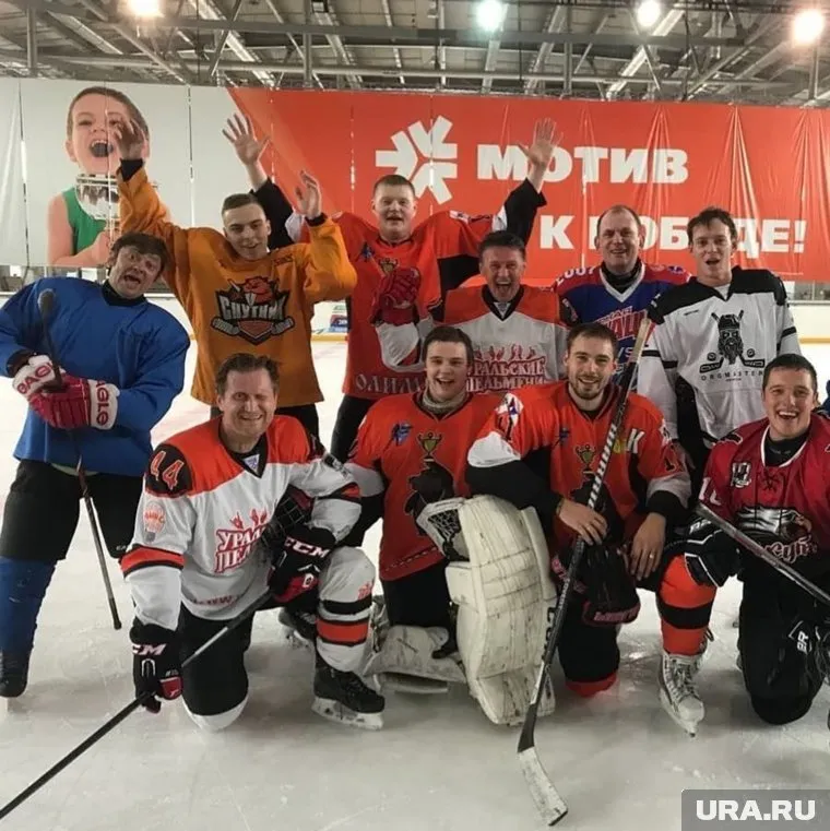 Трое с этого фото — будущие паровозы на выборах в гордуму