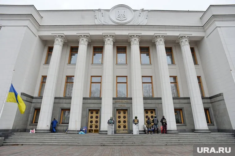 Санкции введены против ОПГ «Химпром», которая действует на Украине