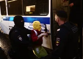 Задержания протестующих в Москве начались после провокаций