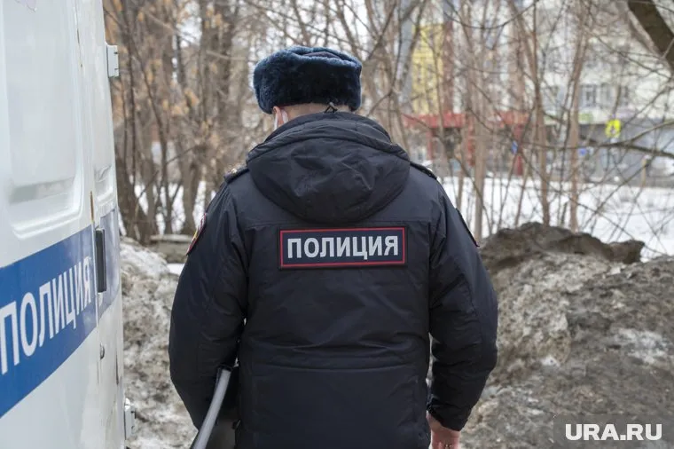 Полиция выезжала на место ограбления