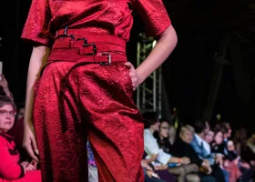 Мужское дефиле, астровечеринка, тусовка в бассейне и рок-хиты: где развлечься в Кургане