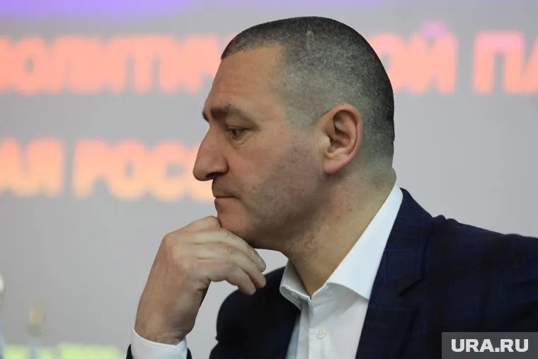 Депутат ГД Ильтяков встретился с бойцами СВО и их родными