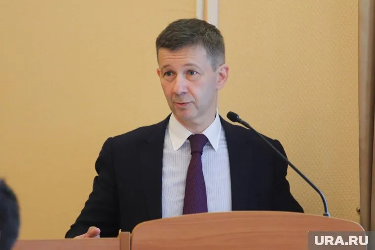 Владислав Кузнецов вышел из состава регионального политсовета ЕР