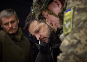 Зеленский получил мирный план США, который предполагает снятие санкций с РФ: новые подробности инициативы