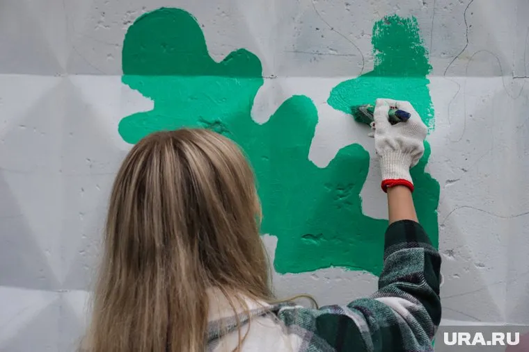 Юных художников накормили выпечкой за проделанную работу (архивное фото)