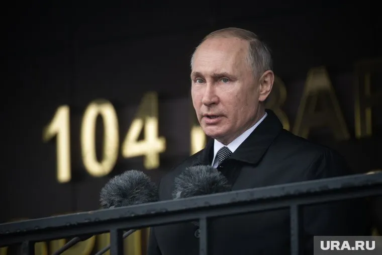 Владимир Путин назвал стабильной ситуацию с поставками продуктов в российские магазины