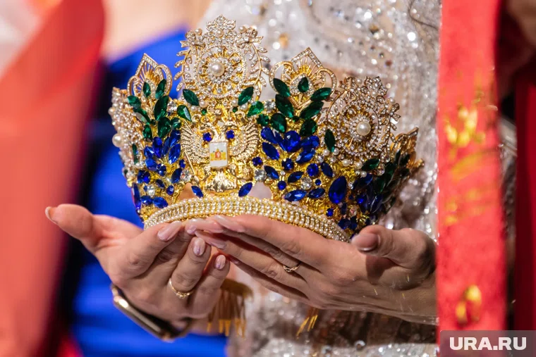 Пермячка завоевала корону «Миссис зрительских симпатий»