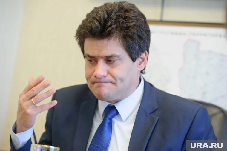 Александр Высокинский второй день выслушивает комментарии челябинских властей на свое заявление