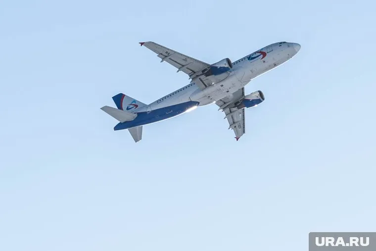 Из Сургута в Москву можно в марте улететь за 13,5 тысячи рублей в оба направления