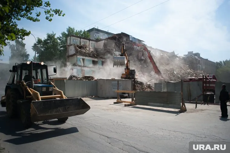 Жители Москвы по программе реновации переезжают из старых домов