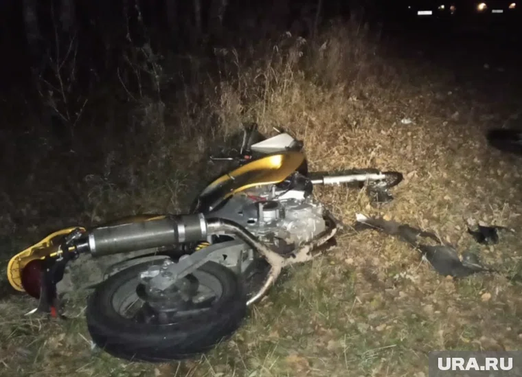 В результате аварии на челябинской трассе погиб водитель мотоцикла