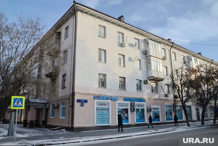 Элитная "сталинка" в самом центре Тюмени стала перевалочной базой для трудовых мигрантов