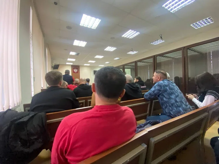 Заседание проходит в Кировском райсуде Екатеринбурга 