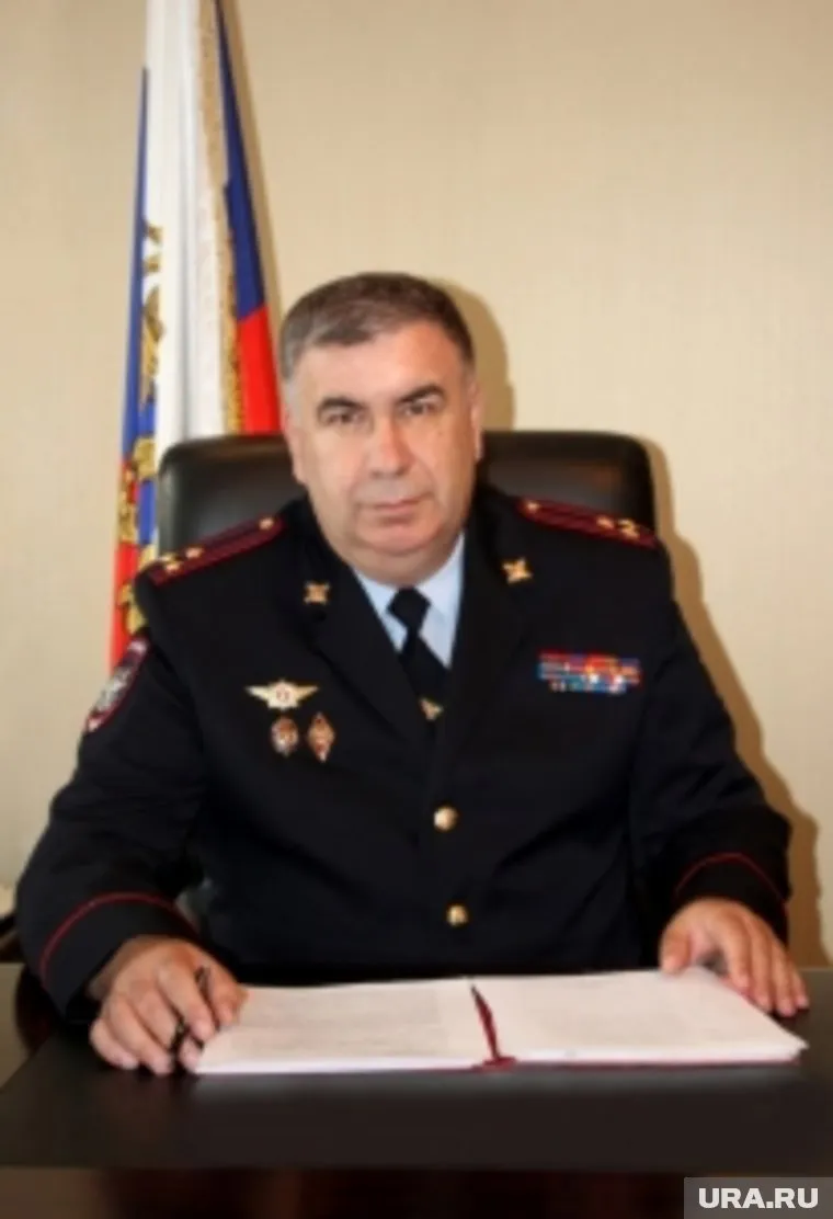 Александр Востриков служит в МВД 32 года