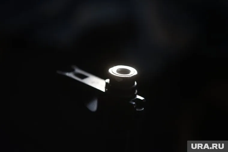 Люди с автоматами ворвались в дом и забрали Юрия Золотко