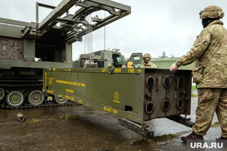 Польша планирует обогнать по вооружению Германию, считает Александр Бартош