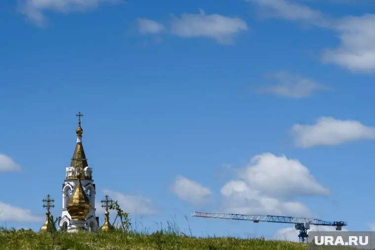 Ограничение работы храмов в период пандемии должно исходить от религиозных властей, считают СПЧ