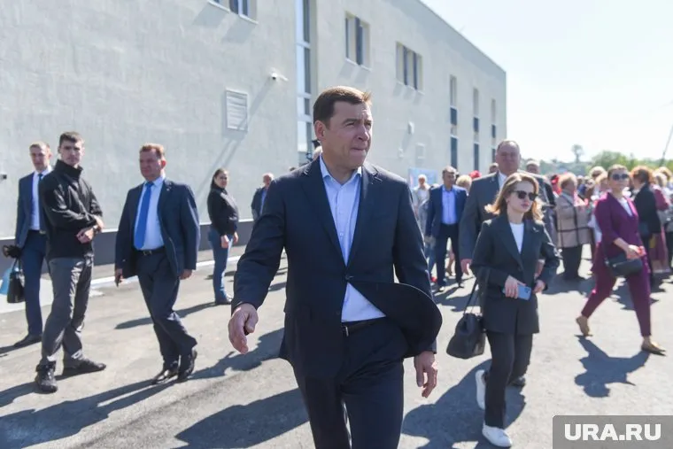 Пайщики кооператива «Народный капитал» написали обращение губернатору Евгению Куйвашеву